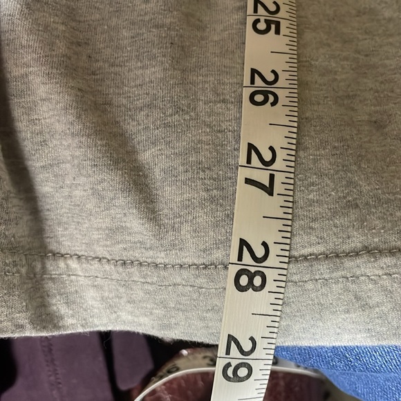 George med (38-40) graphic long sleeve shirt EUC - Picture 7 of 7